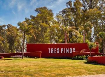 Terreno · 1230m² · Lote en Tres Pinos - Barrio Los Molinos