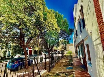 Departamento · 60m² · 6 Ambientes · Barrio Jardìn Planta Baja - 2 Dorm - 1 Escritorio - Patio - - Apto Crédito Departamento en Venta