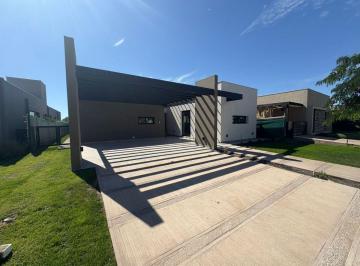 Casa de 4 ambientes, Maipú · Casa a Estrenar - B° Lar de Vieytes II - 3 Hab + 3 Baños - Maipu