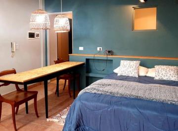 Departamento de 1 ambiente, San Telmo · Monoambiente en San Telmo Equipado, Muy Luminoso, con Balcón y Cocina Separada