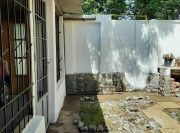 Casa · 140m² · 6 Ambientes · 2 Cocheras - Lucas Bañez · Dueño Directo Alquila