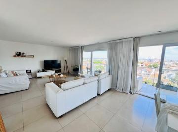 Departamento de 6 ambientes, Mar del Plata · Piso en Duplex con Terraza, Quincho, Solarium y Jacuzzi Privado Playa Varese