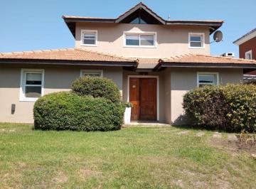 Casa de 4 ambientes, Campana · El Bosque Country Club Campana Alquiler Anual