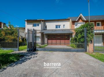 Casa · 196m² · 4 Ambientes · 2 Cocheras · Casa 4 Ambientes en La Florida