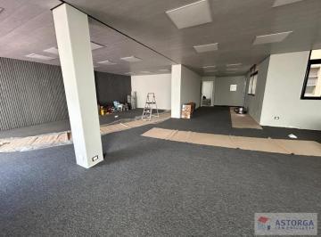 Oficina comercial · 130ha · Excelente Oficina en Edificio Cibert Hecha a Nuevo con Terraza Propia