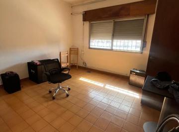 PH · 60m² · 3 Ambientes · PH en Resistencia en Una Excelente Ubicacion Comercial