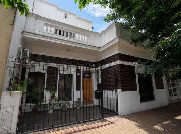 Casa · 95m² · 2 Dormitorios · Casa en Venta en 26 44 y 45 - La Plata