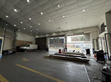 Local comercial · 440m² · 6 Ambientes · Importante Local en Alquiler Sobre Av Champagnat. Mar del Plata