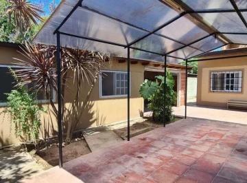Casa de 4 ambientes, Berazategui · Casa en Venta en Juan María Gutiérrez