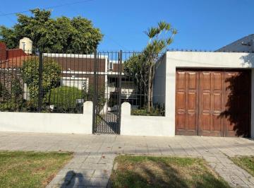 Casa · 100m² · 4 Ambientes · Casa en Temperley Este
