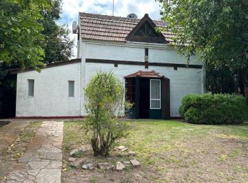 Casa de 5 ambientes, Campana · El Bosque Country Club Campana