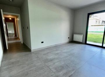 Casa 600m² Venta Valle Escondido · Casa en Venta en Valle Escondido, B. Santina Norte