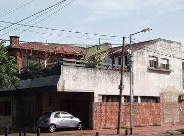 Casa · 222m² · 4 Ambientes · Casa Chalet en Venta en Sarandí, Avellaneda, G. B. a. Zona Sur