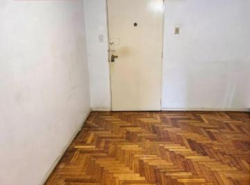 Departamento · 44m² · 2 Ambientes · Departamento en Caballito Primer Piso por Escalera Apolinario Figueroa Al 1000 - U$s 83.000