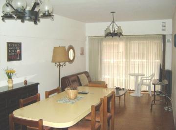 Departamento de 3 ambientes, Mar del Plata · Temp. P/quinc.3amb Frte.3ºp Coch Indiv. Catamarca 1045. La Perla