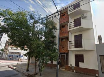 Foto · Venta! Oportunidad - Guemes - 1 Dormitorio - 2do Piso por Escalera - Montevideo 772
