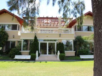 Casa · 900m² · 9 Ambientes · 2 Cocheras · Venta Casa Dique Lujan Tigre Al Río Muelle Amarra