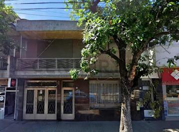 Terreno · 180m² · 3 Dormitorios · 1 Cochera · Terreno en Venta en Floresta Para 1500 m² Vendibles
