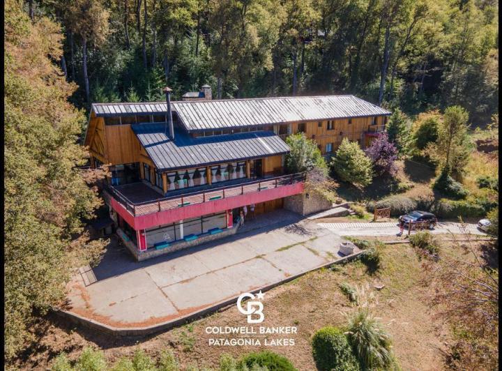 Hotel en venta en Los Robles · 13 ambientes