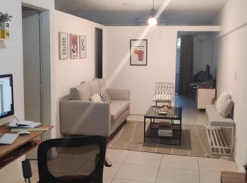 con separador de durlock entre habitación y estar · Monoambiete de 55 m² en San Isidro con Cochera. Dueño Directo con Renta