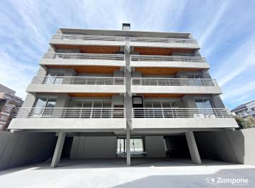 Departamento · 57m² · 2 Ambientes · 1 Cochera · Venta Tigre Departamento 2 Ambientes con Toilette Balcón Cochera Parrilla Tigre Centro