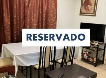 Departamento de 2 ambientes, La Boca · 2 Ambientes Al Frente con Patio en Venta Barrio La Boca - Reservado