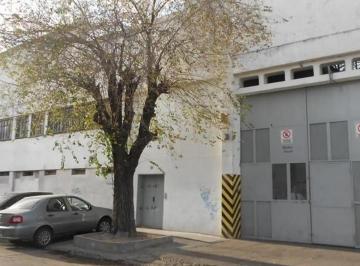 Local comercial · 3350m² · San Andrés: Galpón Industrial de 3.350 m² con 4 Puentes Grúa