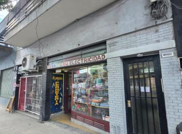 PH de 1 ambiente, Villa Luro · Av Rivadavia 10500 - Ph 2 Ambientes con Patio 46 m² por Pasillo