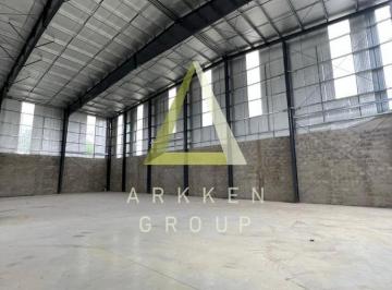 Bodega-Galpón · 602m² · Galpón en Alquiler en Escobar