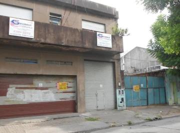 Bodega-Galpón · 200m² · Local/galpón en Lote de 800 m² (20x40 M) en Villa Martelli