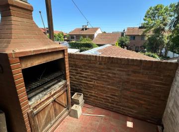 PH · 60m² · 2 Ambientes · 1 Cochera · PH en Venta Beccar Apto Credito