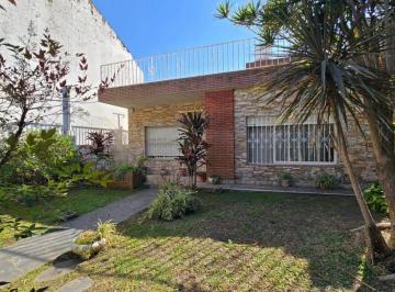 JAP-JAP-2317_2 · Venta - Casa 3 Ambientes con Cochera y Gran Lote en San Justo
