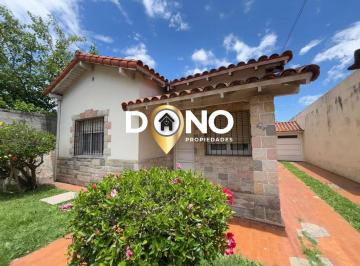 DOP-DOP-2164_2 · Casa 4 Ambientes 2 Dorm.. | 146 Al 900