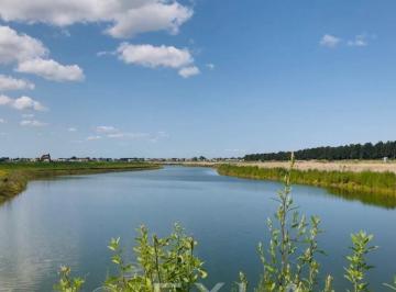 Terreno · 721m² · Terreno Lote en Venta en Silvestre, Nordelta, Tigre