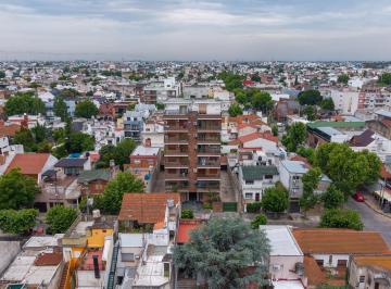 Departamento · 74m² · 3 Ambientes · 1 Cochera · Departamento en Venta en Ramos Mejia