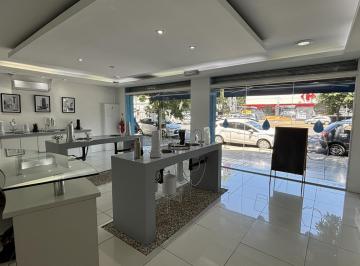 Local comercial · 337m² · 9 Ambientes · Local con Vivienda en Venta en Martinez