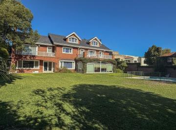 Casa · 650m² · 5 Dormitorios · Casa en Venta en Martínez, San Isidro, G. B. a. Zona Norte