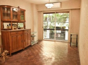 Departamento · 79ha · 3 Ambientes · 1 Cochera · Departamento en Venta de 3 Ambientes con Escritorio, Balcón y Patio en Balvanera