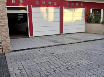 Garage · 45m² · Garage Monte Castro