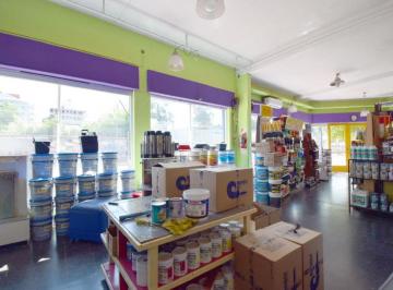 Local comercial , Quilmes · Venta - Financia Local Comercial con Deposito - Quilmes