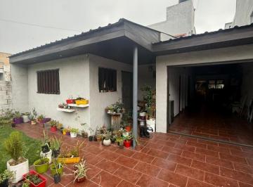 Casa · 4 Ambientes · 2 Cocheras · Casa 4 Ambientes Los Pinares