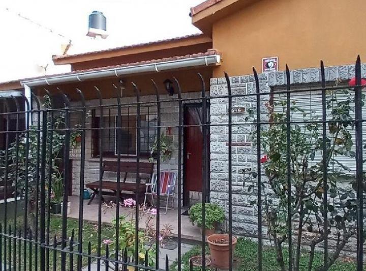 Casa · 80m² · 3 Ambientes · 1 Cochera