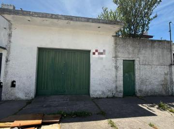 Local comercial · 76m² · Galpon Moreno Al 5100