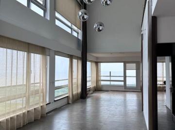 Departamento de 5 ambientes, Puerto Madero · Espectacular Triplex con Terraza, Parrilla y Jacuzzi Propio
