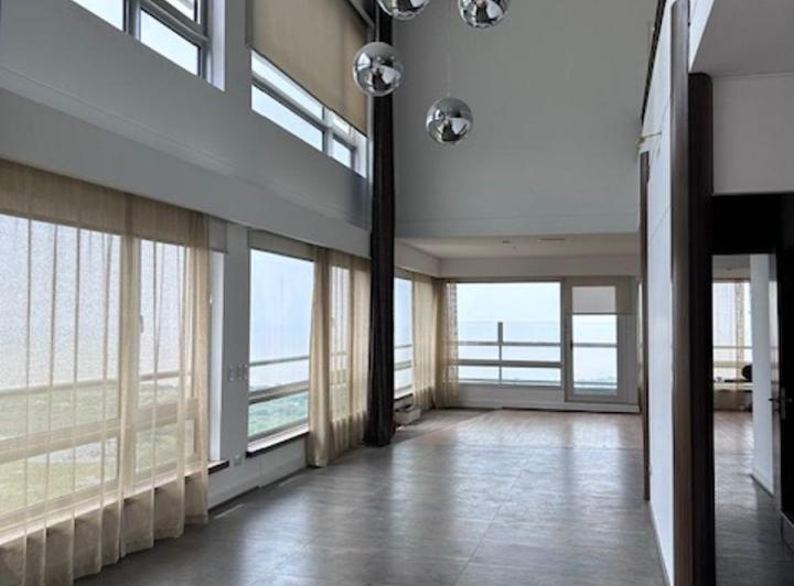 Departamento · 300m² · 5 Ambientes · 2 Cocheras