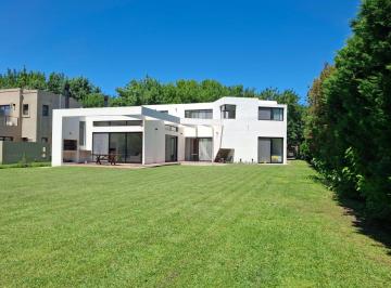 Casa de 6 ambientes, Pilar · Casa en Venta Cc San Francisco Manzanares