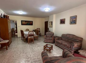 Departamento · 74m² · 3 Ambientes · Ituzaingo 1270 - 2 Dorm y 1/2 - Pleno Nva Cordoba