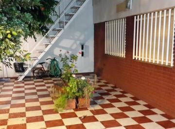 Casa · 104m² · 2 Dormitorios · Casa en Rosario