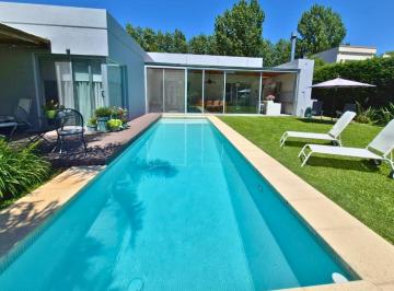 Casa · 161m² · 4 Ambientes · 3 Cocheras · Venta Casa 1 Planta Barrio La Celina Maschwitz