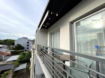 Departamento · 50m² · 2 Ambientes · 1 Cochera · Departamento en Adrogue